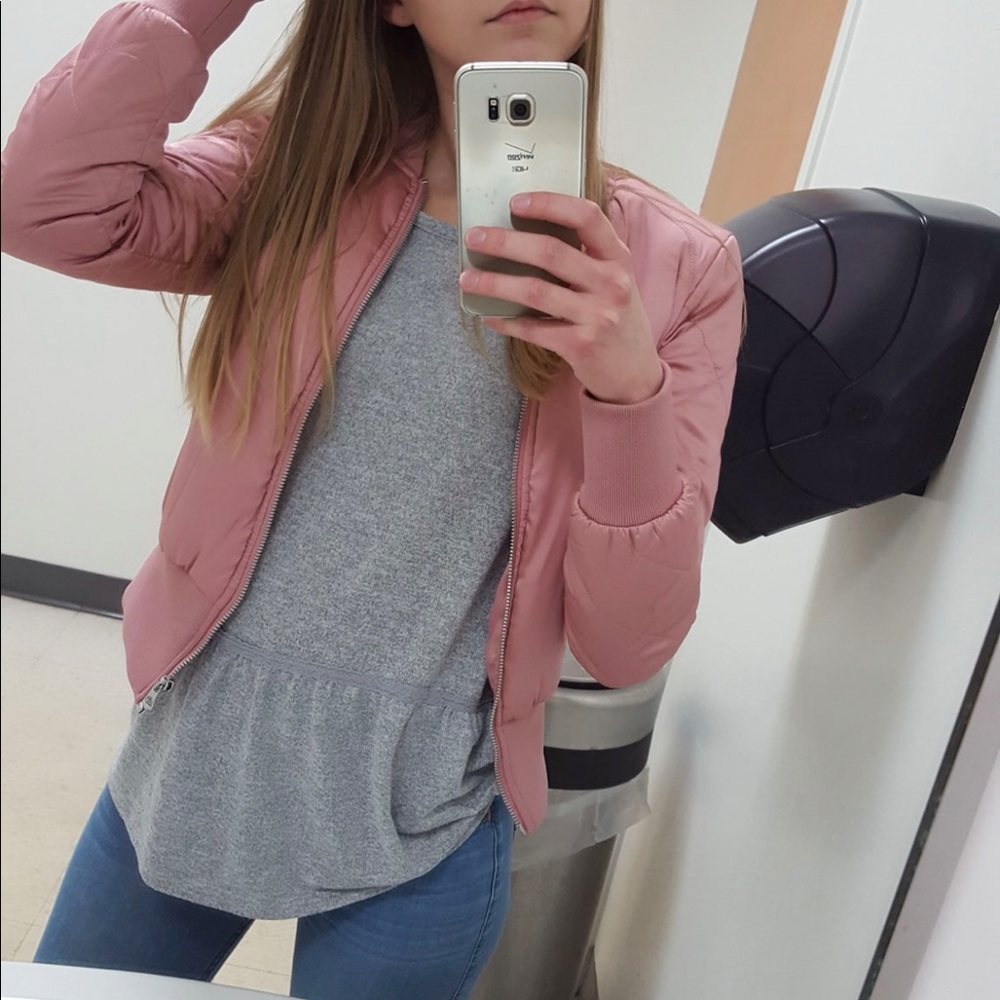 Massini Gray Long Sleeve Knit Top